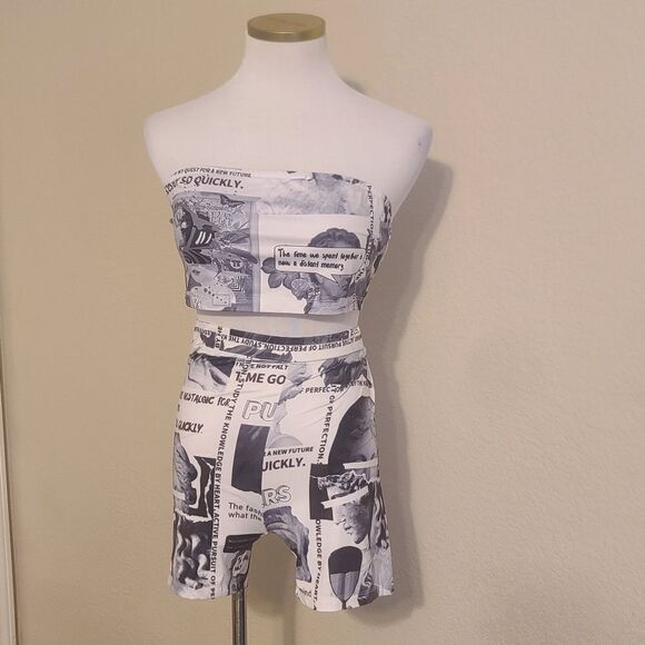 NWOT Graphic Two Piece Short Set - Picture 1 of 2